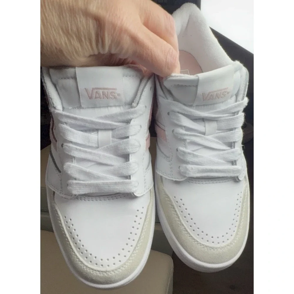 Vans Lowland 2.0 White/Sepia Rose Size 7.5W 6M EUC